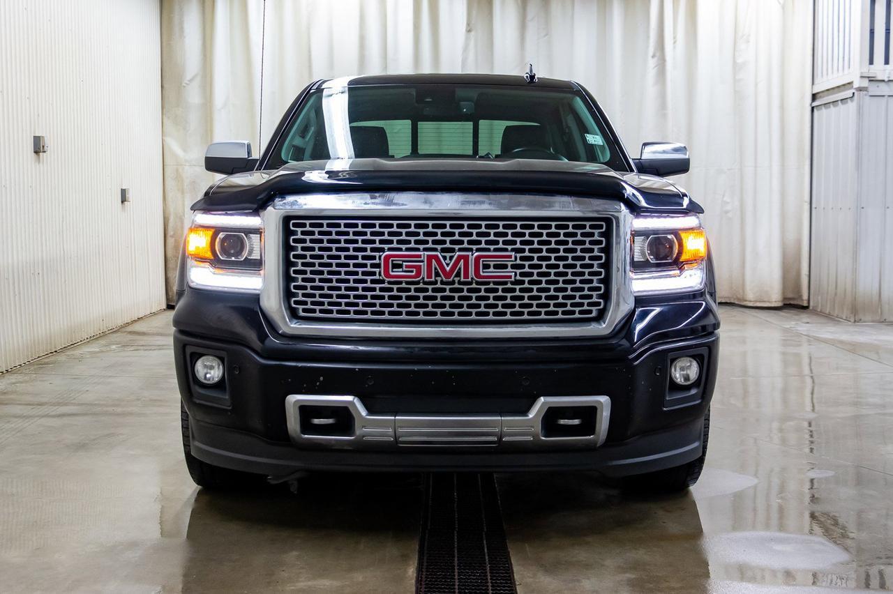 2015 GMC Sierra 1500 4x4 Crew Cab Denali Leather Roof Nav Red Deer AB