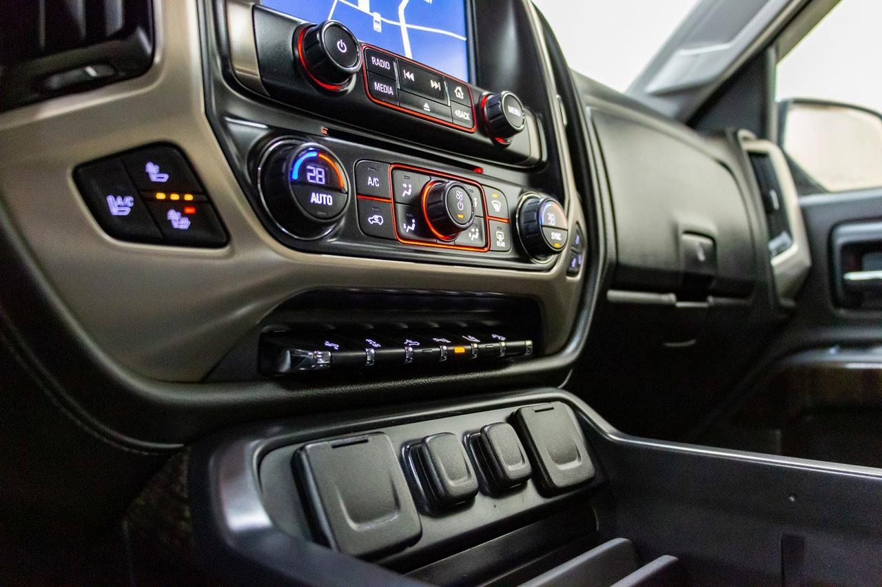 2015 GMC Sierra 1500 4x4 Crew Cab Denali Leather Roof Nav Red Deer AB