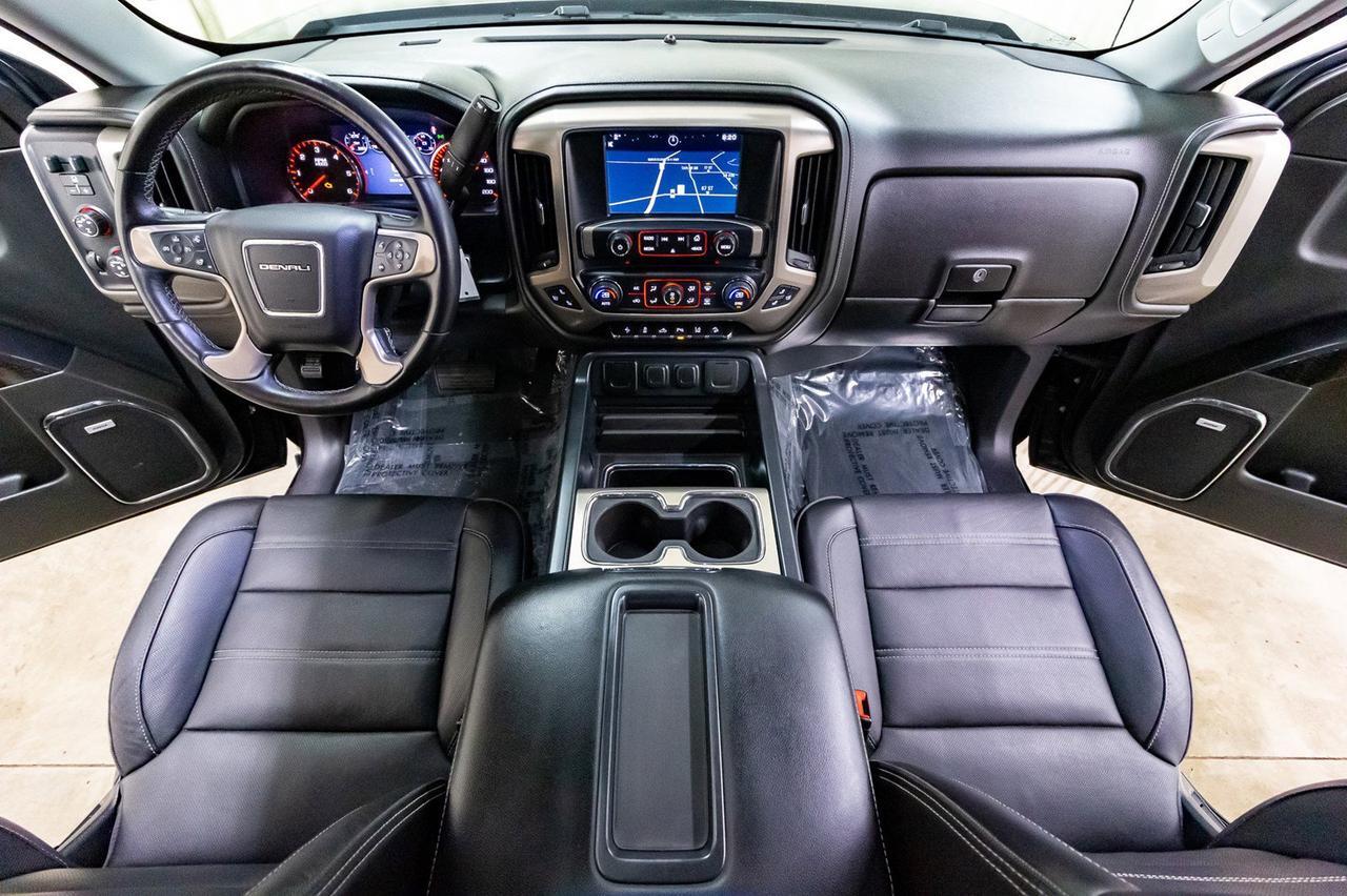 2015 GMC Sierra 1500 4x4 Crew Cab Denali Leather Roof Nav Red Deer AB