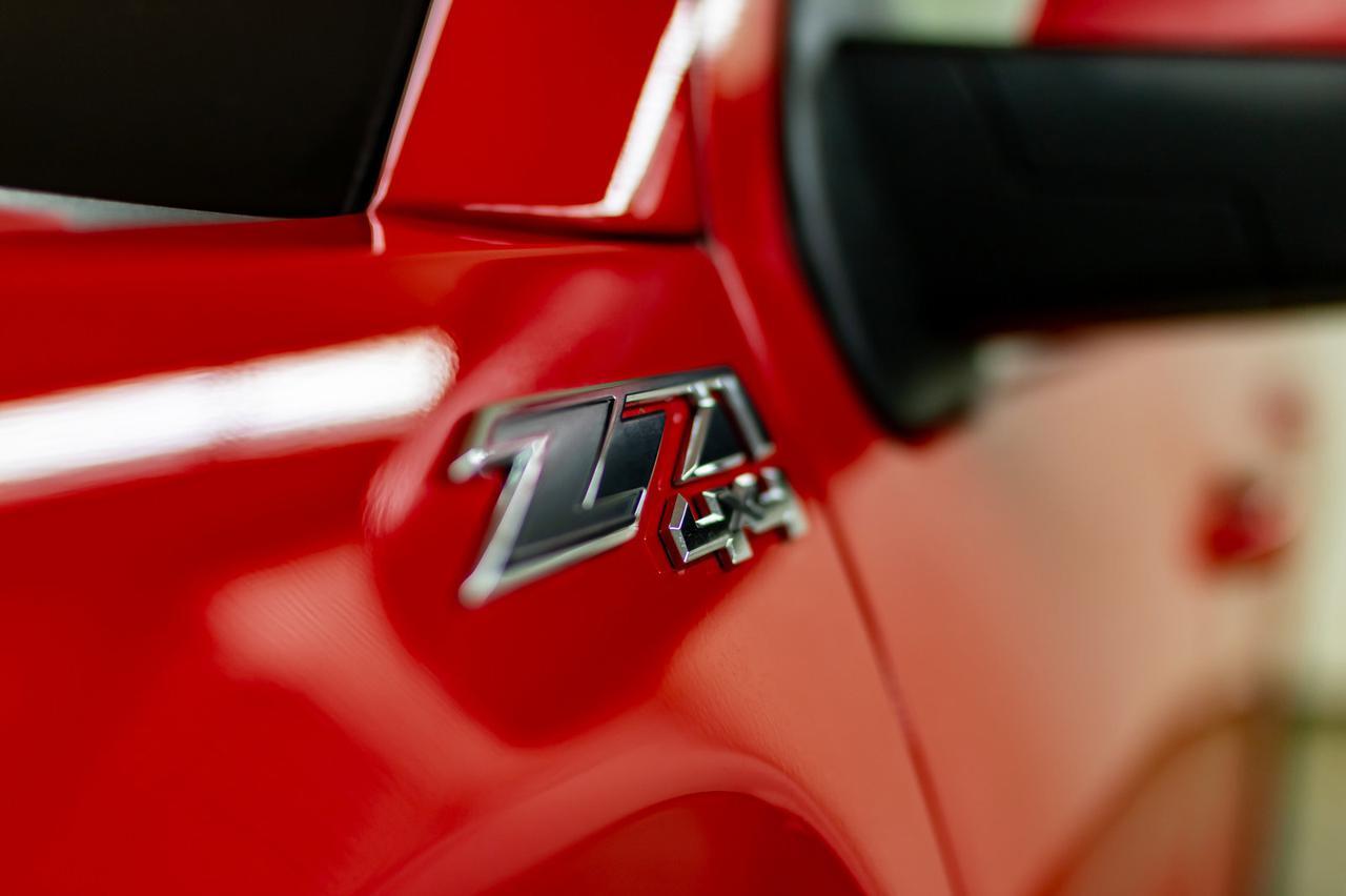 2015 GMC Sierra 1500 4x4 Crew Cab SLE BCam Red Deer AB