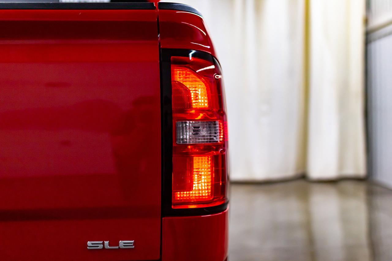 2015 GMC Sierra 1500 4x4 Crew Cab SLE BCam Red Deer AB