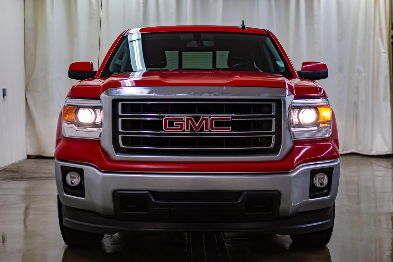 2015 GMC Sierra 1500 4x4 Crew Cab SLE BCam Red Deer AB