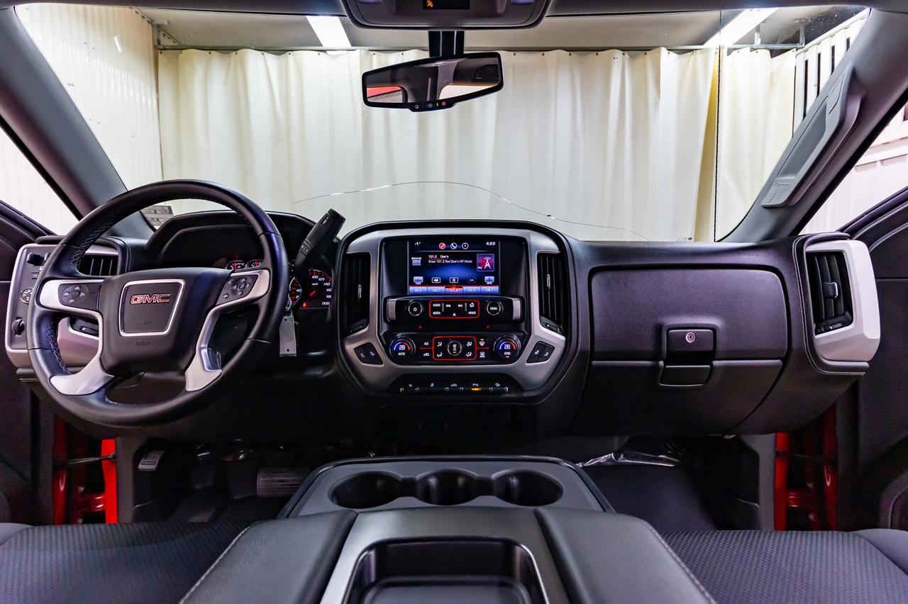2015 GMC Sierra 1500 4x4 Crew Cab SLE BCam Red Deer AB