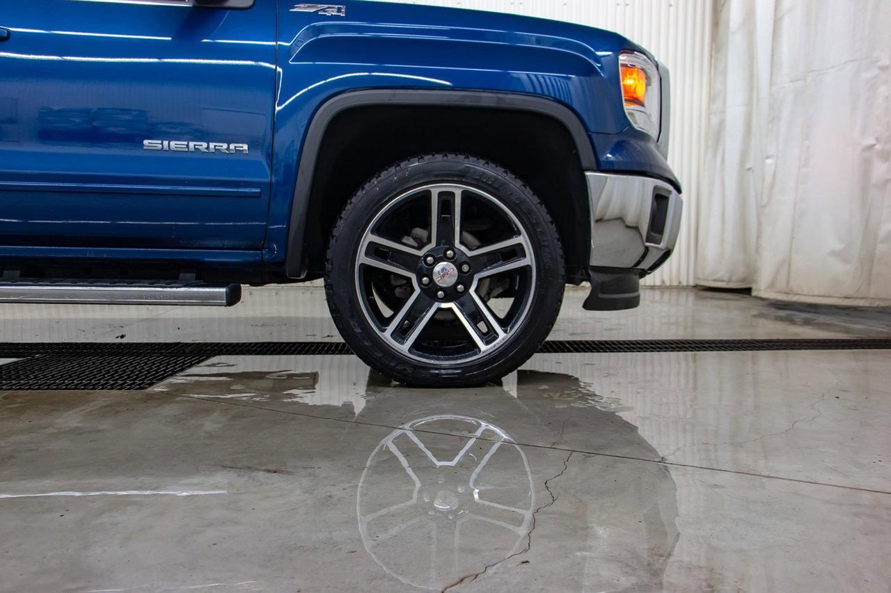 2015 GMC Sierra 1500 4x4 Crew Cab SLE Z71 BCam Red Deer AB