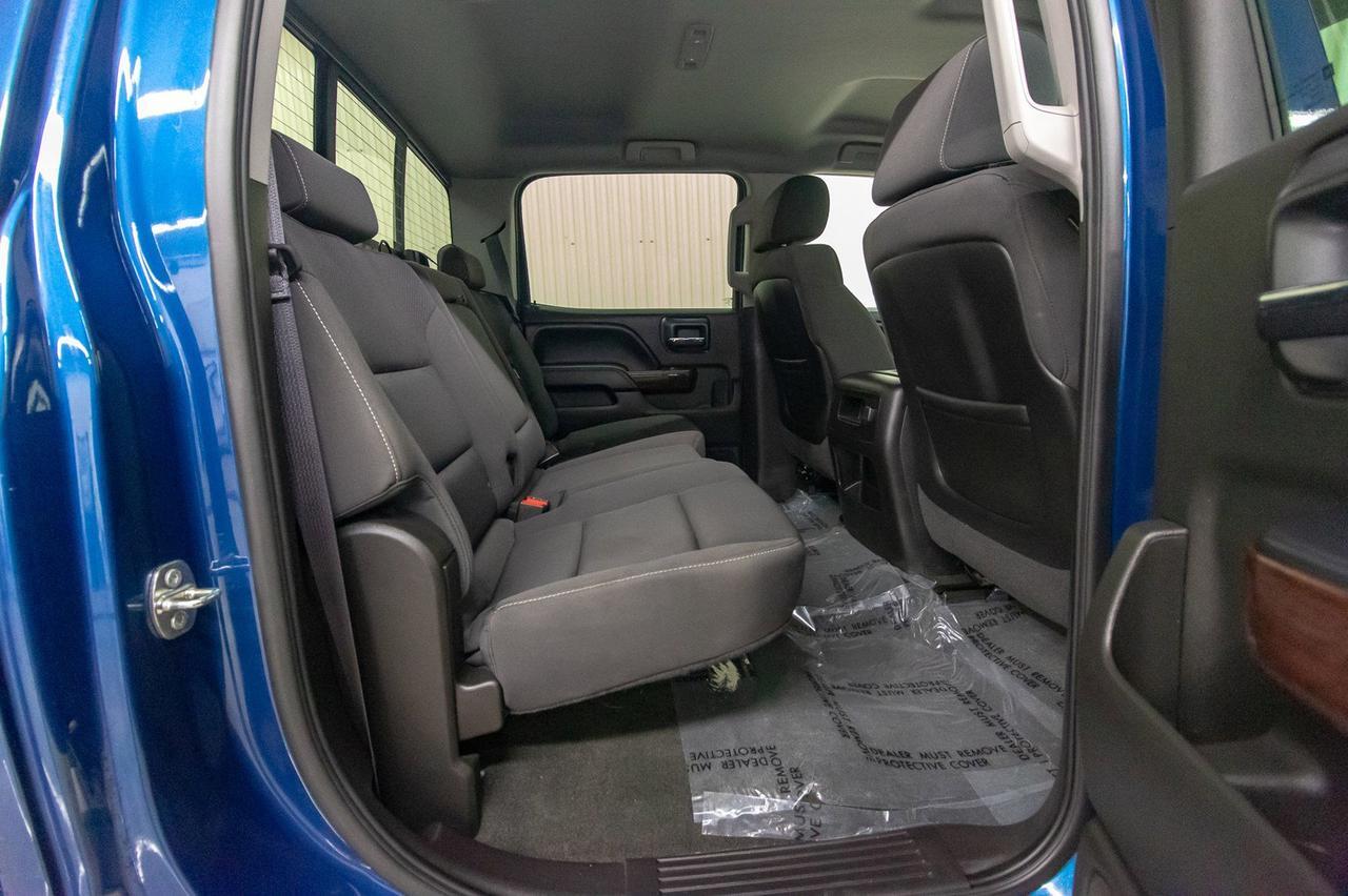 2015 GMC Sierra 1500 4x4 Crew Cab SLE Z71 BCam Red Deer AB