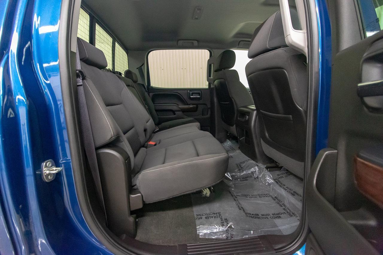 2015 GMC Sierra 1500 4x4 Crew Cab SLE Z71 BCam Red Deer AB