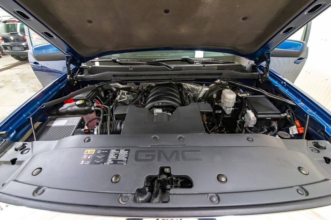 2015 GMC Sierra 1500 4x4 Crew Cab SLE Z71 BCam Red Deer AB