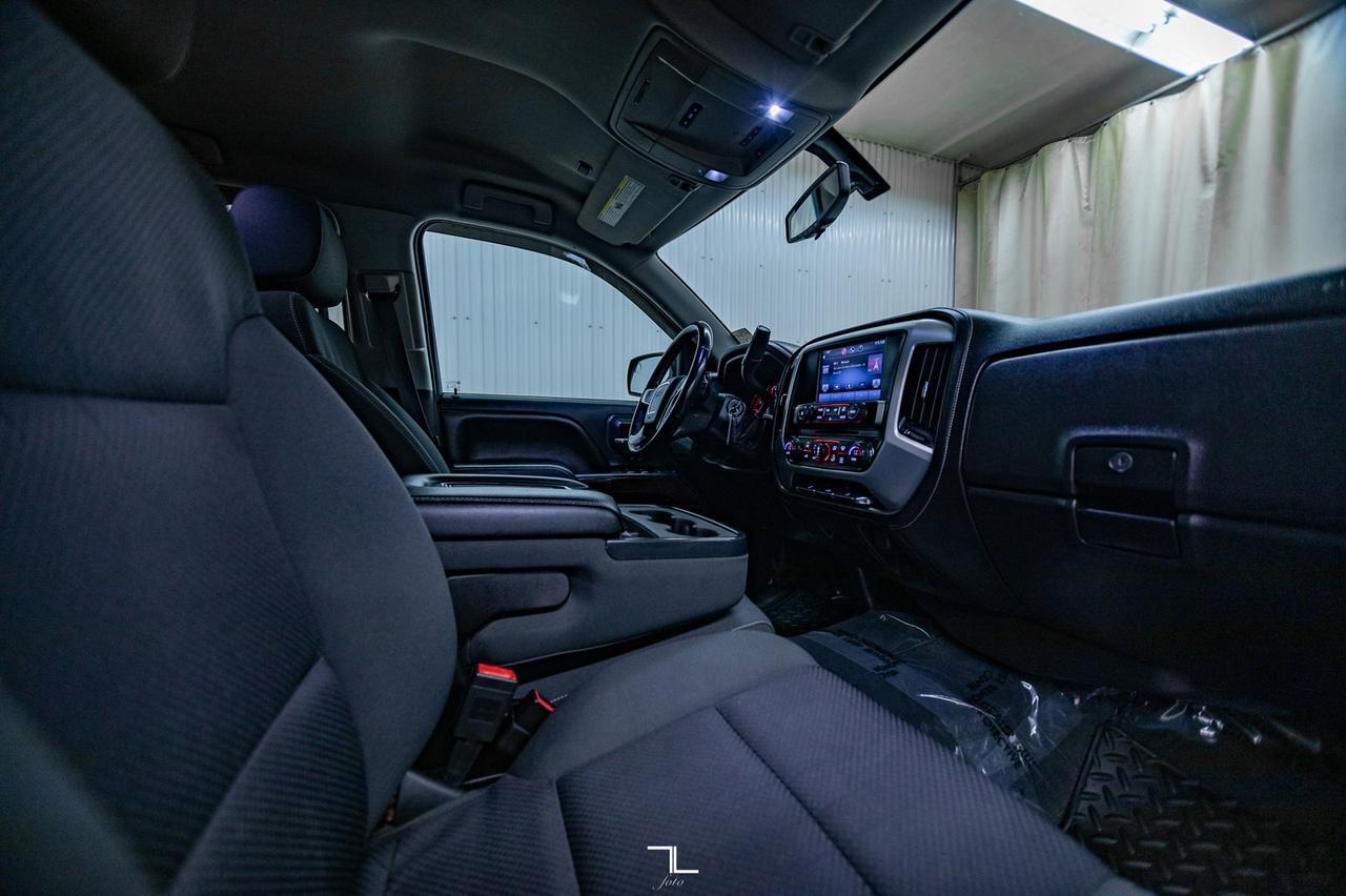 2015 GMC Sierra 1500 4x4 Crew Cab SLE Z71 Longbox BCam Red Deer AB