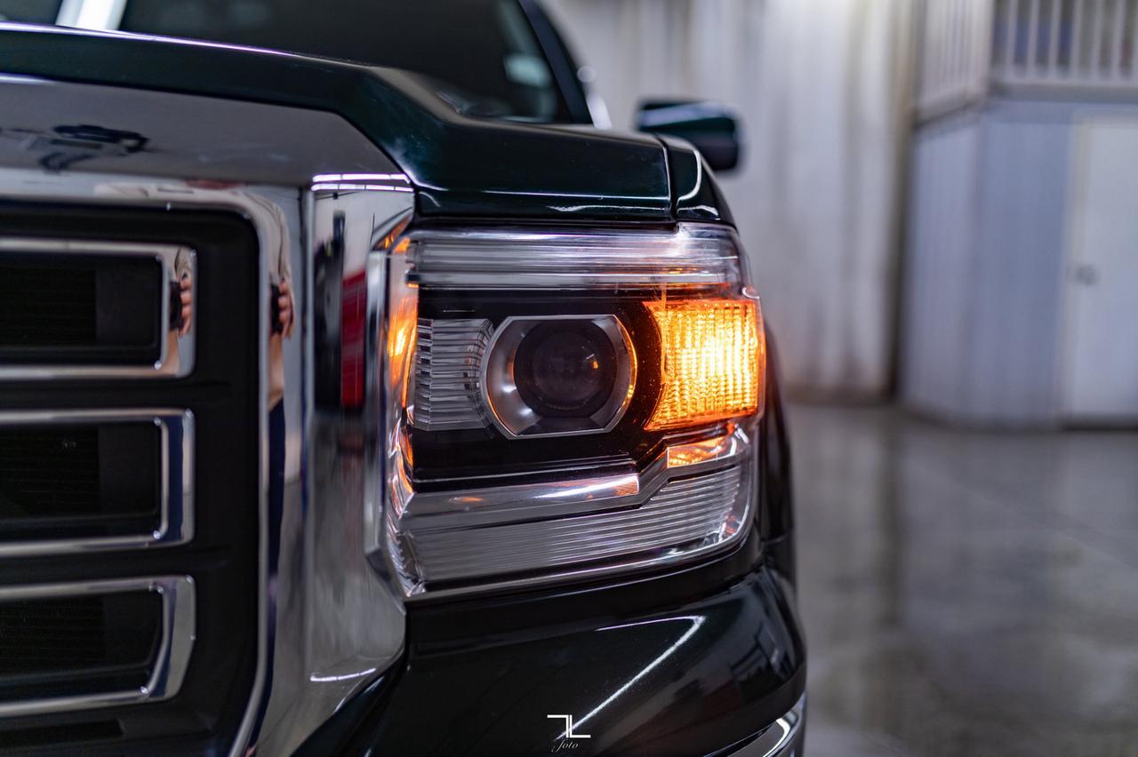 2015 GMC Sierra 1500 4x4 Crew Cab SLE Z71 Longbox BCam Red Deer AB