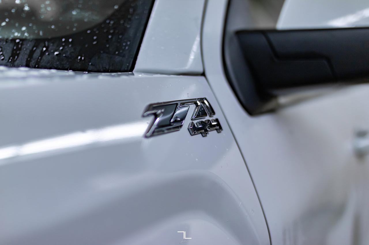 2015 GMC Sierra 1500 4x4 Crew Cab SLE Z71 Nav BCam Red Deer AB