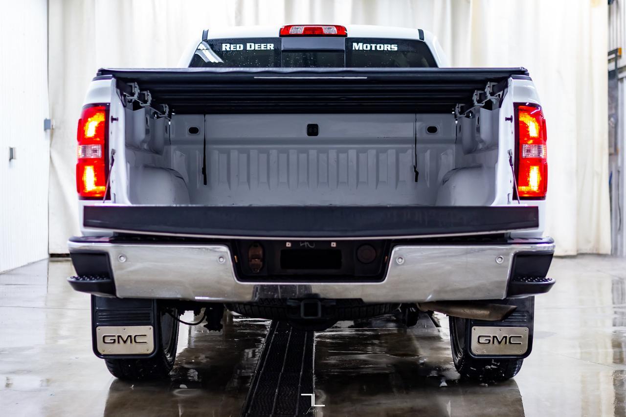 2015 GMC Sierra 1500 4x4 Crew Cab SLE Z71 Nav BCam Red Deer AB