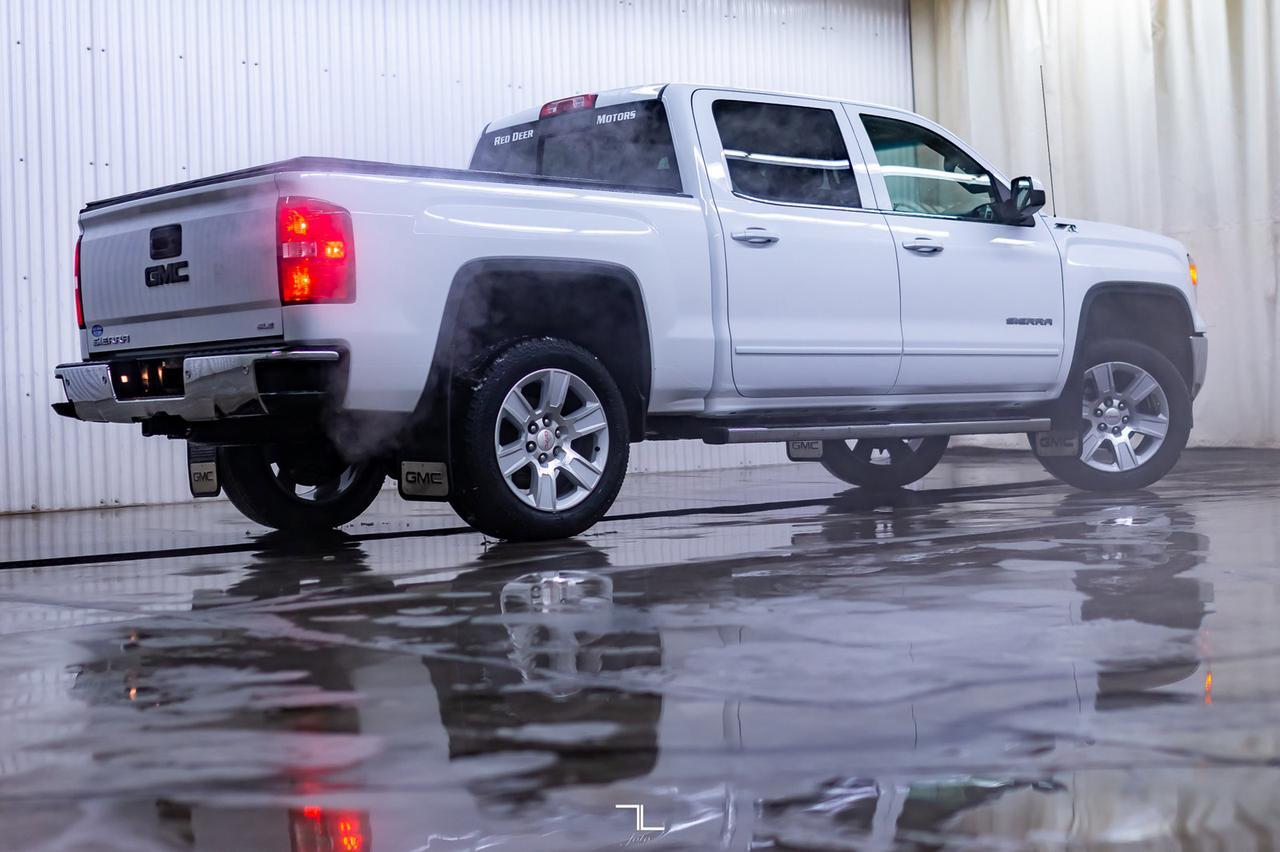 2015 GMC Sierra 1500 4x4 Crew Cab SLE Z71 Nav BCam Red Deer AB