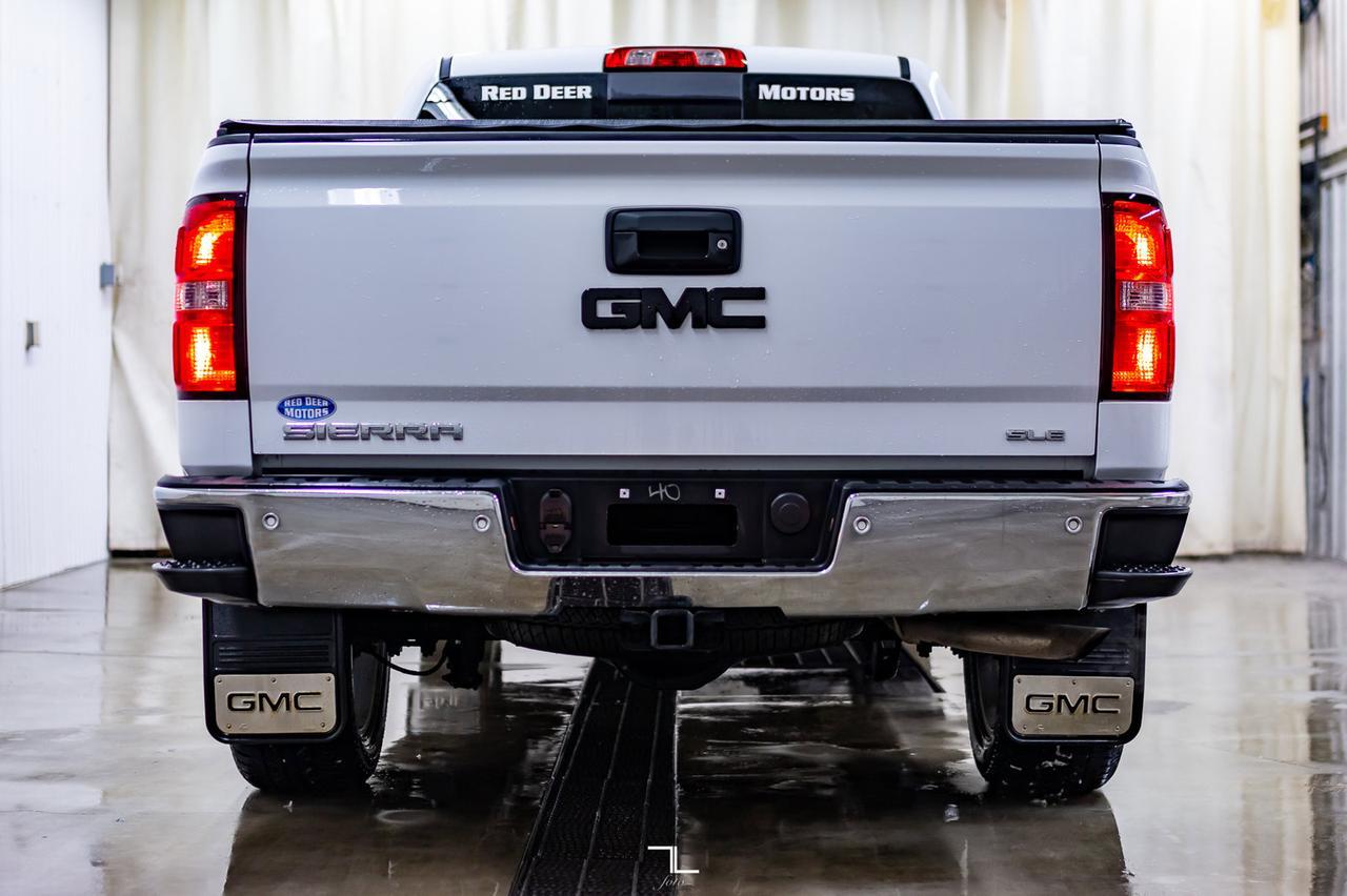 2015 GMC Sierra 1500 4x4 Crew Cab SLE Z71 Nav BCam Red Deer AB