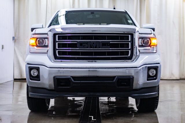 2015 GMC Sierra 1500 4x4 Crew Cab SLE Z71 Nav BCam Red Deer AB