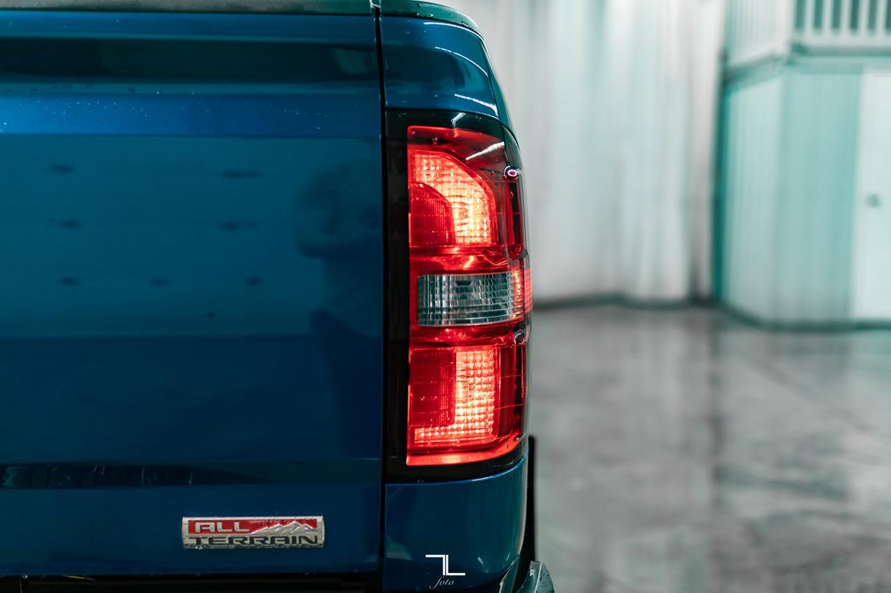 2015 GMC Sierra 1500 4x4 Crew Cab SLT All Terrain BCam HSeat Red Deer AB