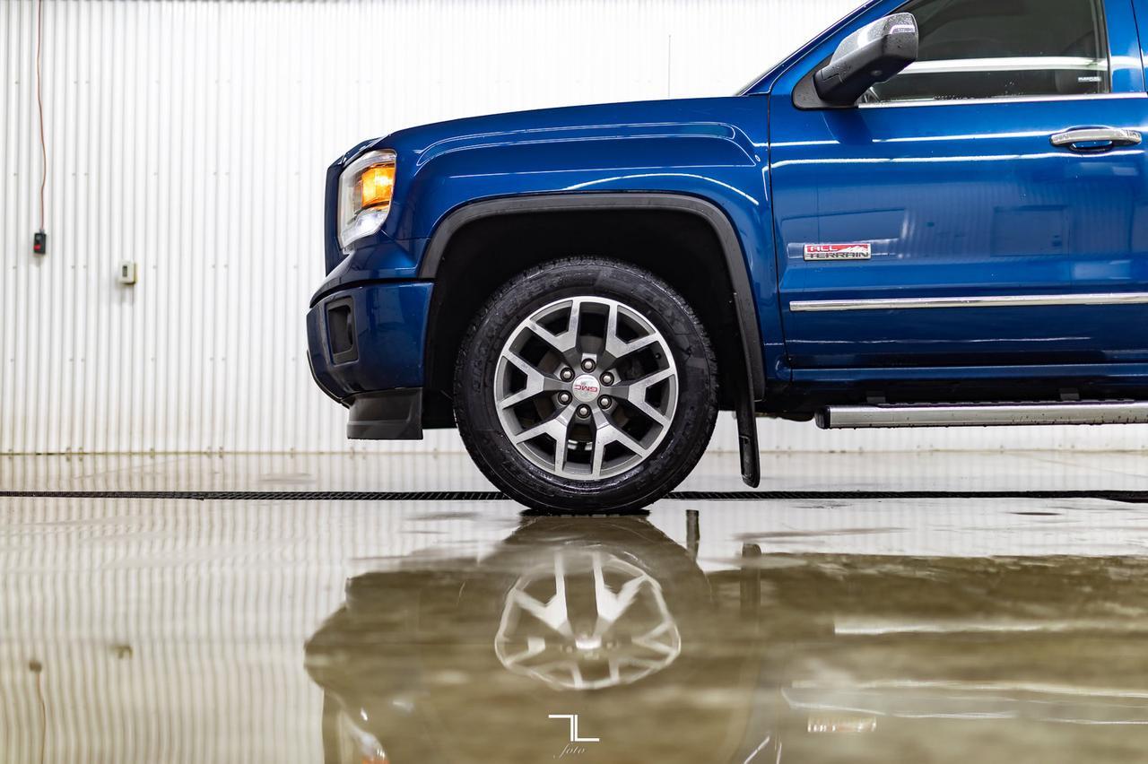 2015 GMC Sierra 1500 4x4 Crew Cab SLT All Terrain BCam HSeat Red Deer AB