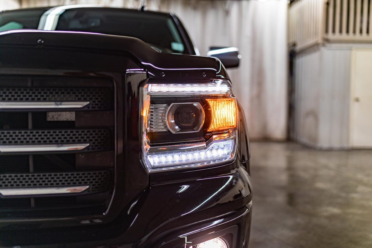 2015 GMC Sierra 1500 4x4 Crew Cab SLT All Terrain Leather Roof BCam Red Deer AB