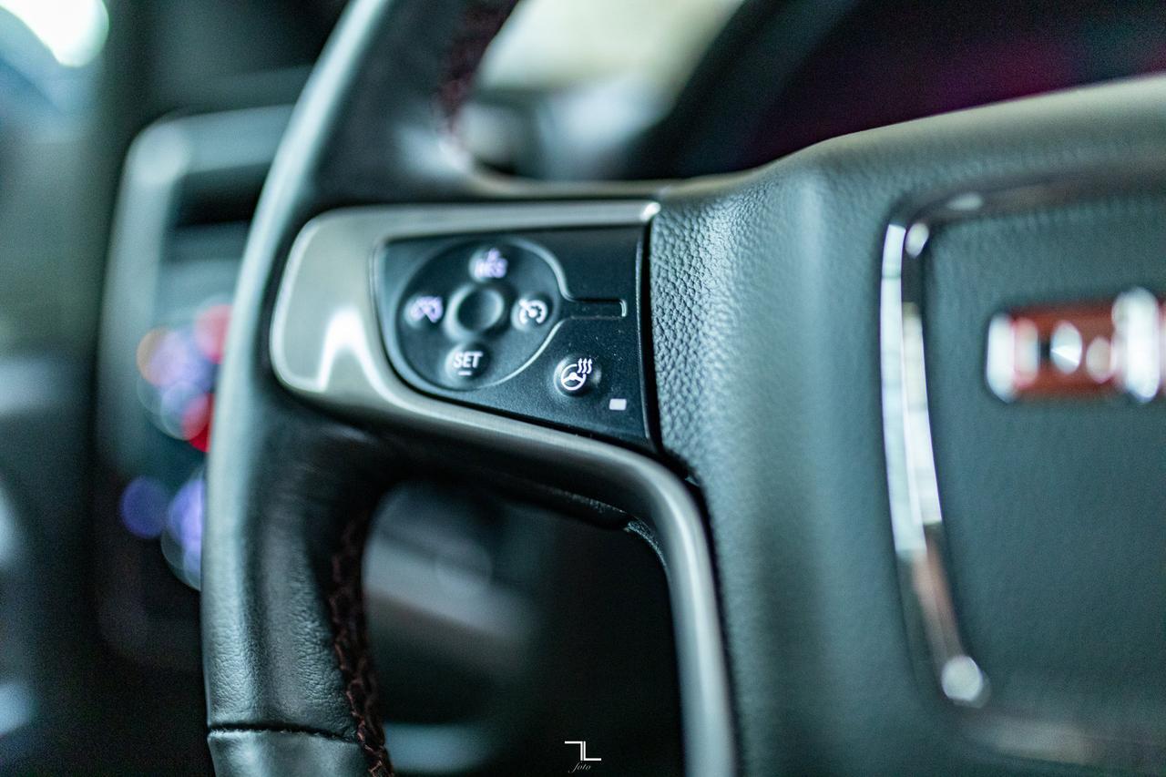 2015 GMC Sierra 1500 4x4 Crew Cab SLT All Terrain Leather Roof BCam Red Deer AB