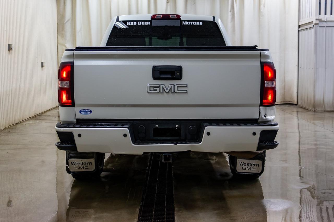 2015 GMC Sierra 1500 4x4 Crew Cab SLT All Terrain Leather Roof Nav Red Deer AB