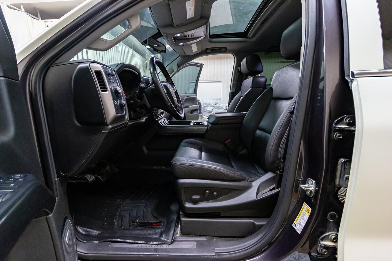 2015 GMC Sierra 1500 4x4 Crew Cab SLT All Terrain Leather Roof Nav Red Deer AB