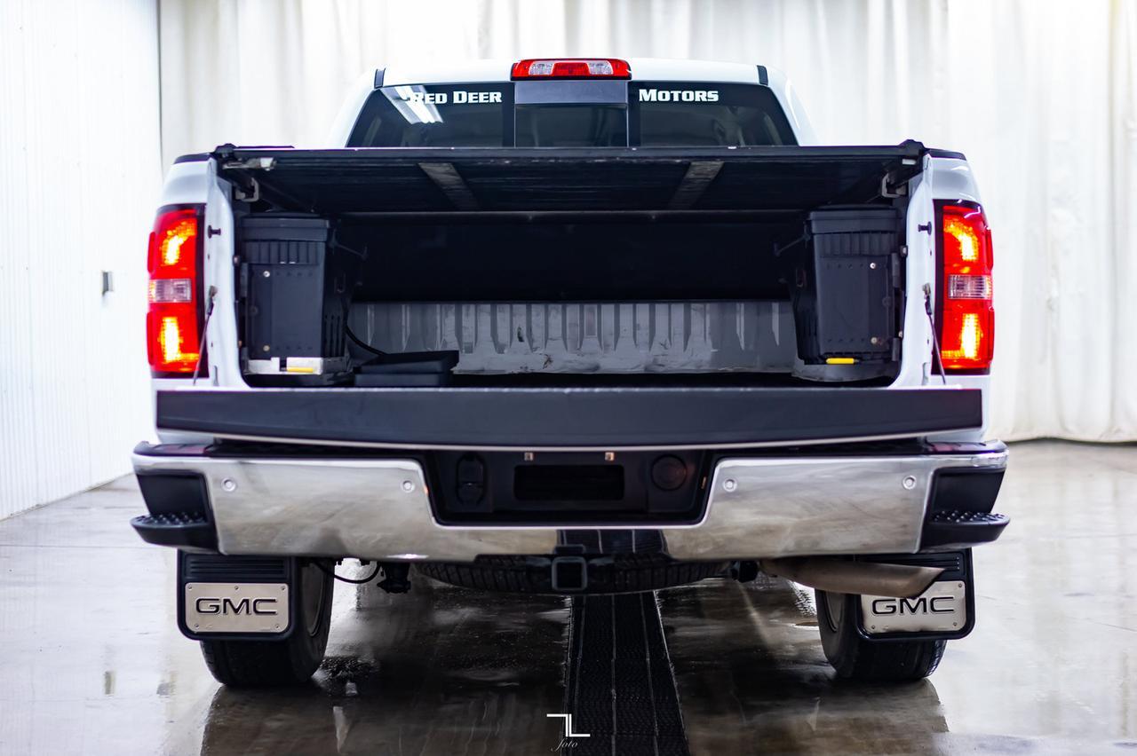 2015 GMC Sierra 1500 4x4 Crew Cab SLT Leather Nav BCam Red Deer AB