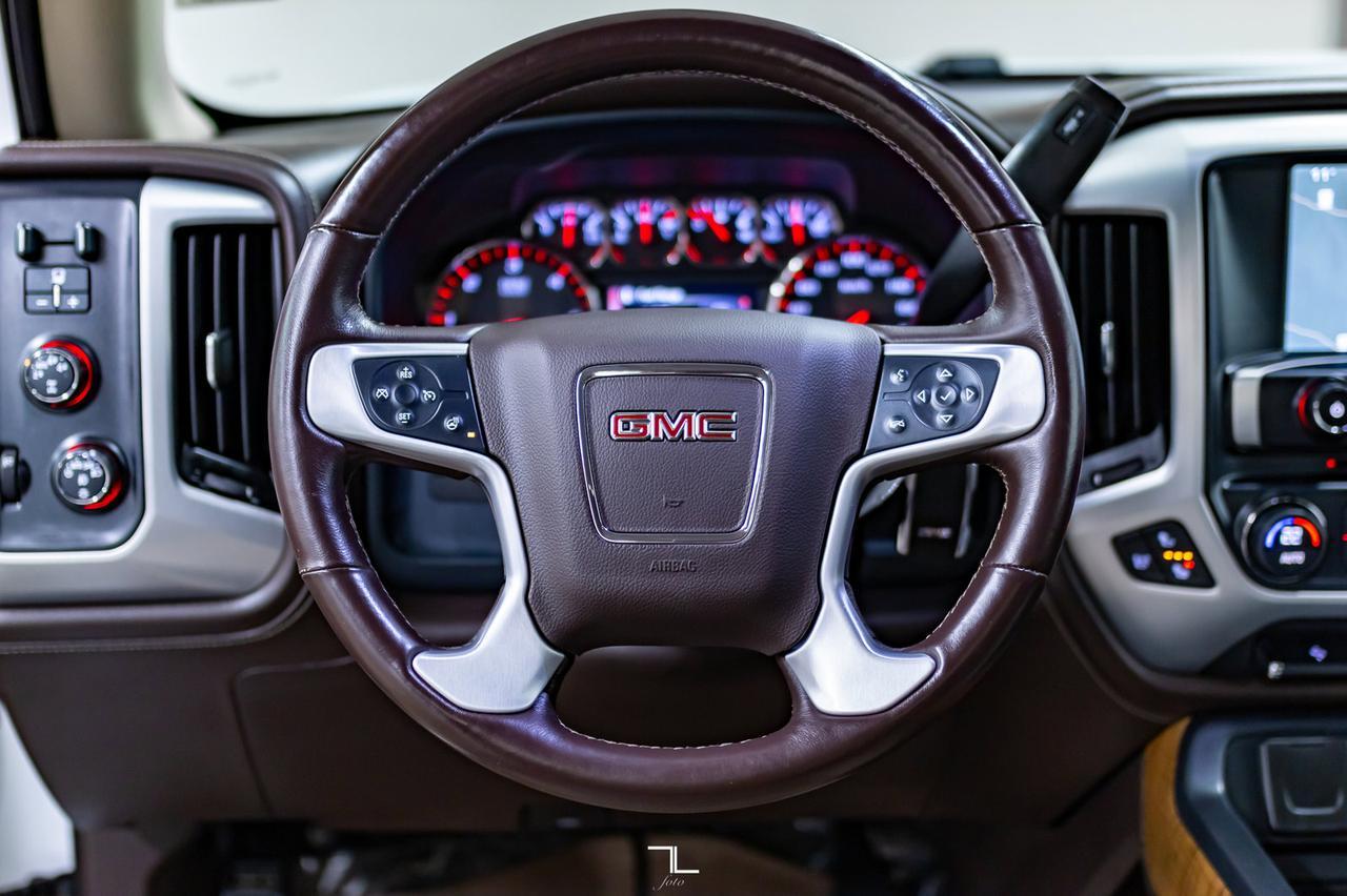 2015 GMC Sierra 1500 4x4 Crew Cab SLT Leather Nav BCam Red Deer AB