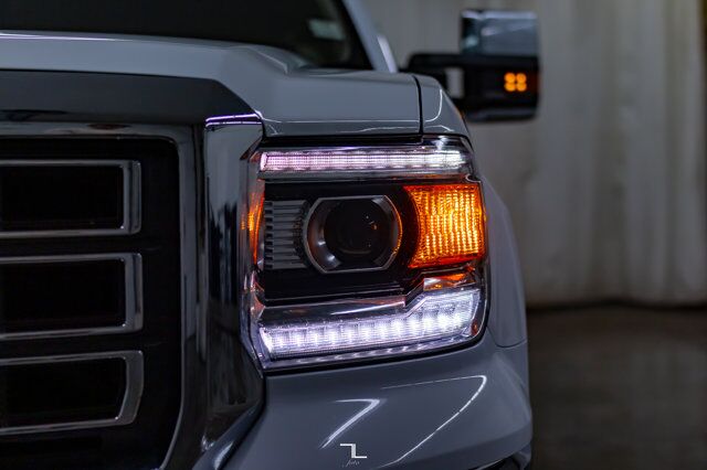 2015 GMC Sierra 1500 4x4 Crew Cab SLT Leather Nav BCam Red Deer AB