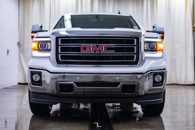 2015 GMC Sierra 1500 4x4 Crew Cab SLT Leather Nav BCam Red Deer AB