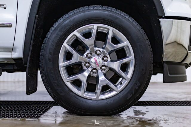 2015 GMC Sierra 1500 4x4 Crew Cab SLT Leather Nav BCam Red Deer AB