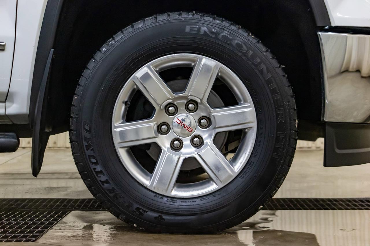 2015 GMC Sierra 1500 4x4 Crew Cab SLT Z71 Leather BCam Red Deer AB