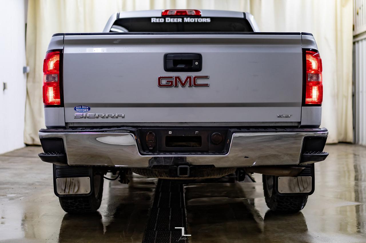 2015 GMC Sierra 1500 4x4 Crew Cab SLT Z71 Leather BCam Red Deer AB