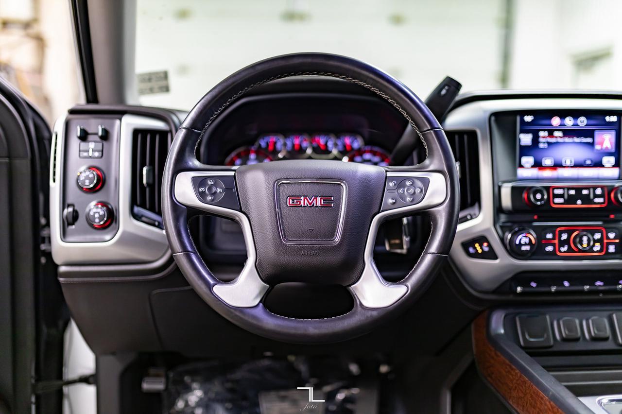 2015 GMC Sierra 1500 4x4 Crew Cab SLT Z71 Leather BCam Red Deer AB