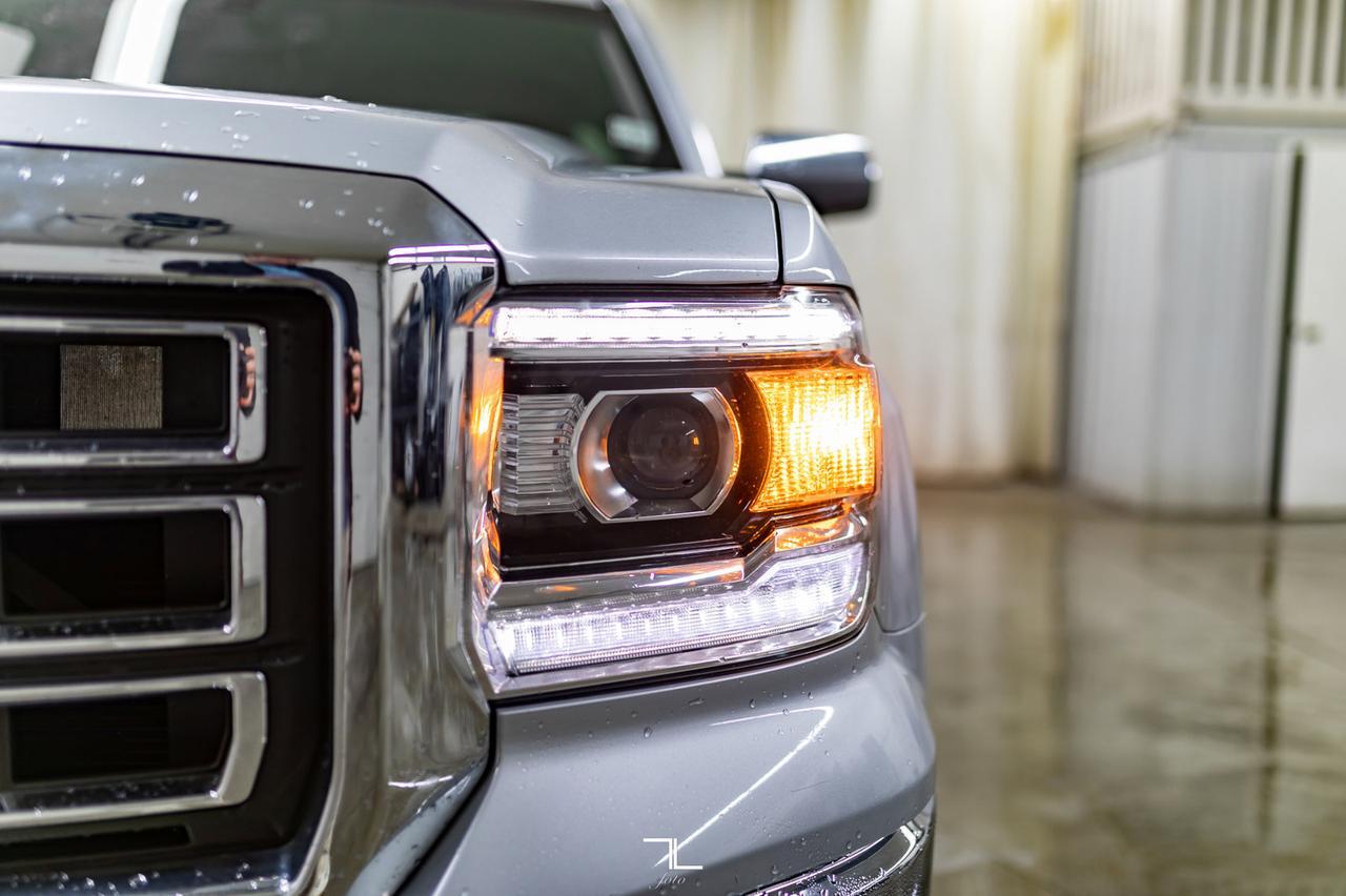 2015 GMC Sierra 1500 4x4 Crew Cab SLT Z71 Leather BCam Red Deer AB