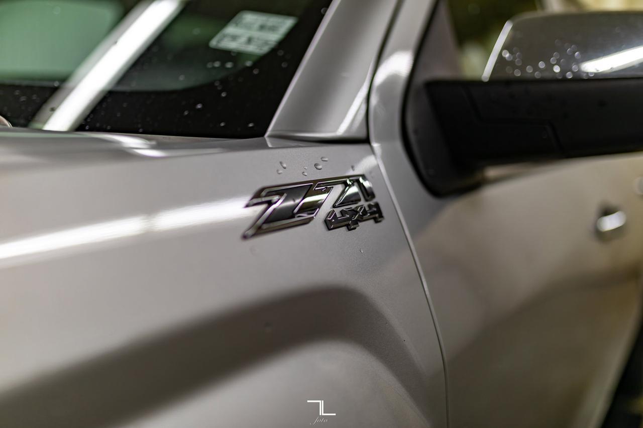 2015 GMC Sierra 1500 4x4 Crew Cab SLT Z71 Leather BCam Red Deer AB