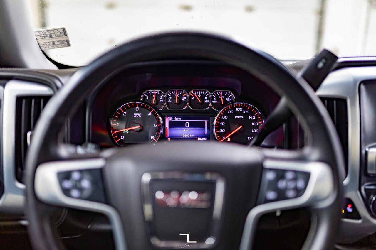 2015 GMC Sierra 1500 4x4 Crew Cab SLT Z71 Leather BCam Red Deer AB