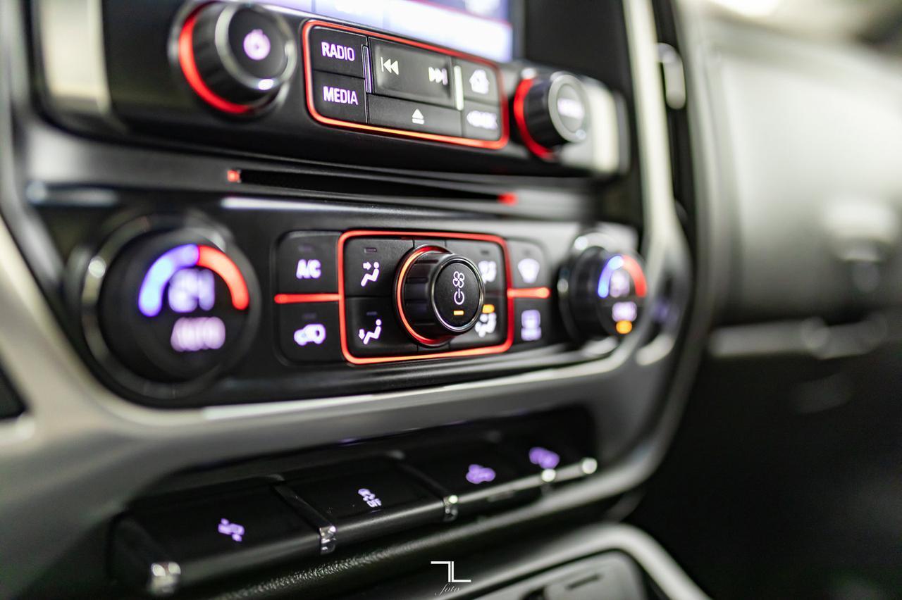 2015 GMC Sierra 1500 4x4 Crew Cab SLT Z71 Leather BCam Red Deer AB