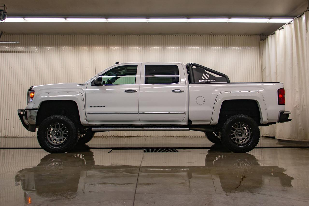 2015 GMC Sierra 1500 4x4 Crew Cab SLT Z71 Lift Wheels Red Deer AB