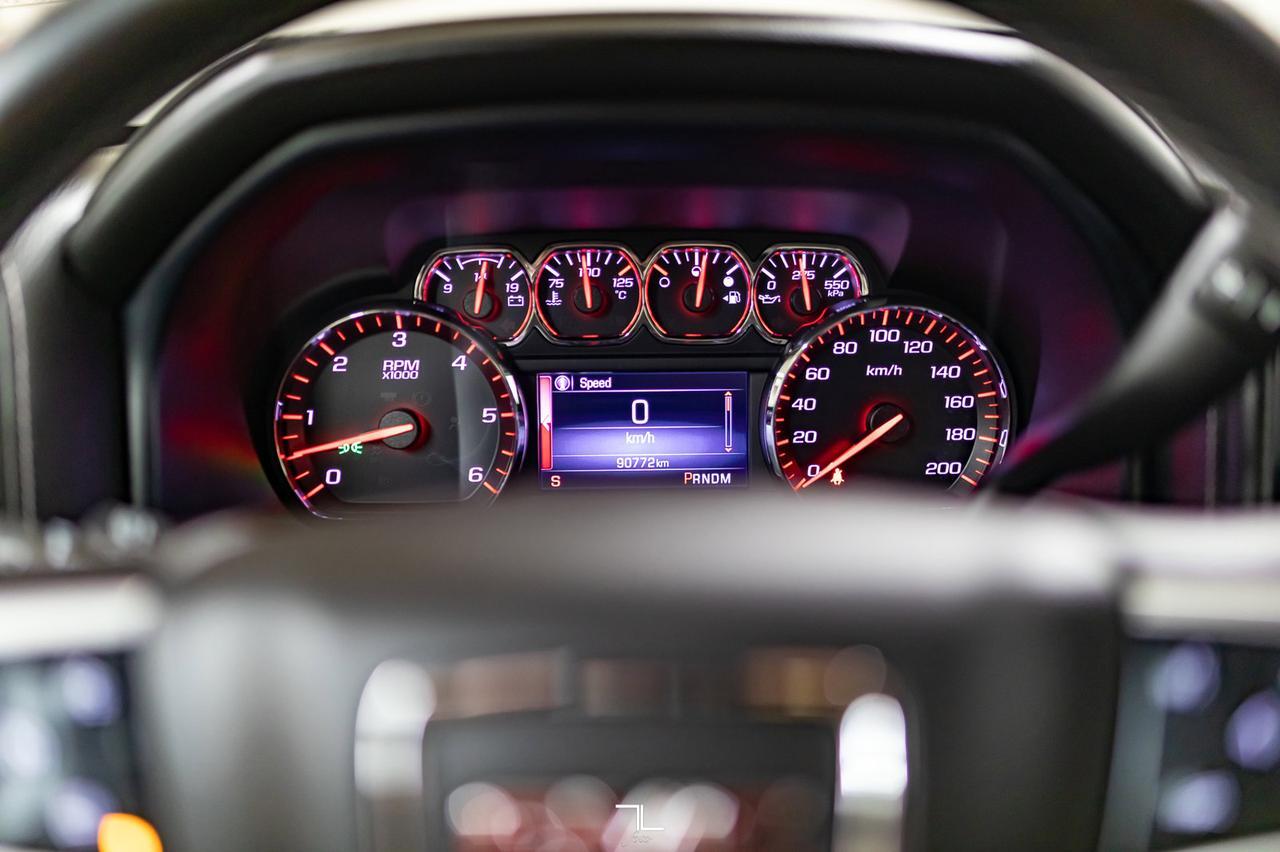 2015 GMC Sierra 1500 4x4 Crew Cab SLT Z71 Longbox Leather Nav BCam Red Deer AB