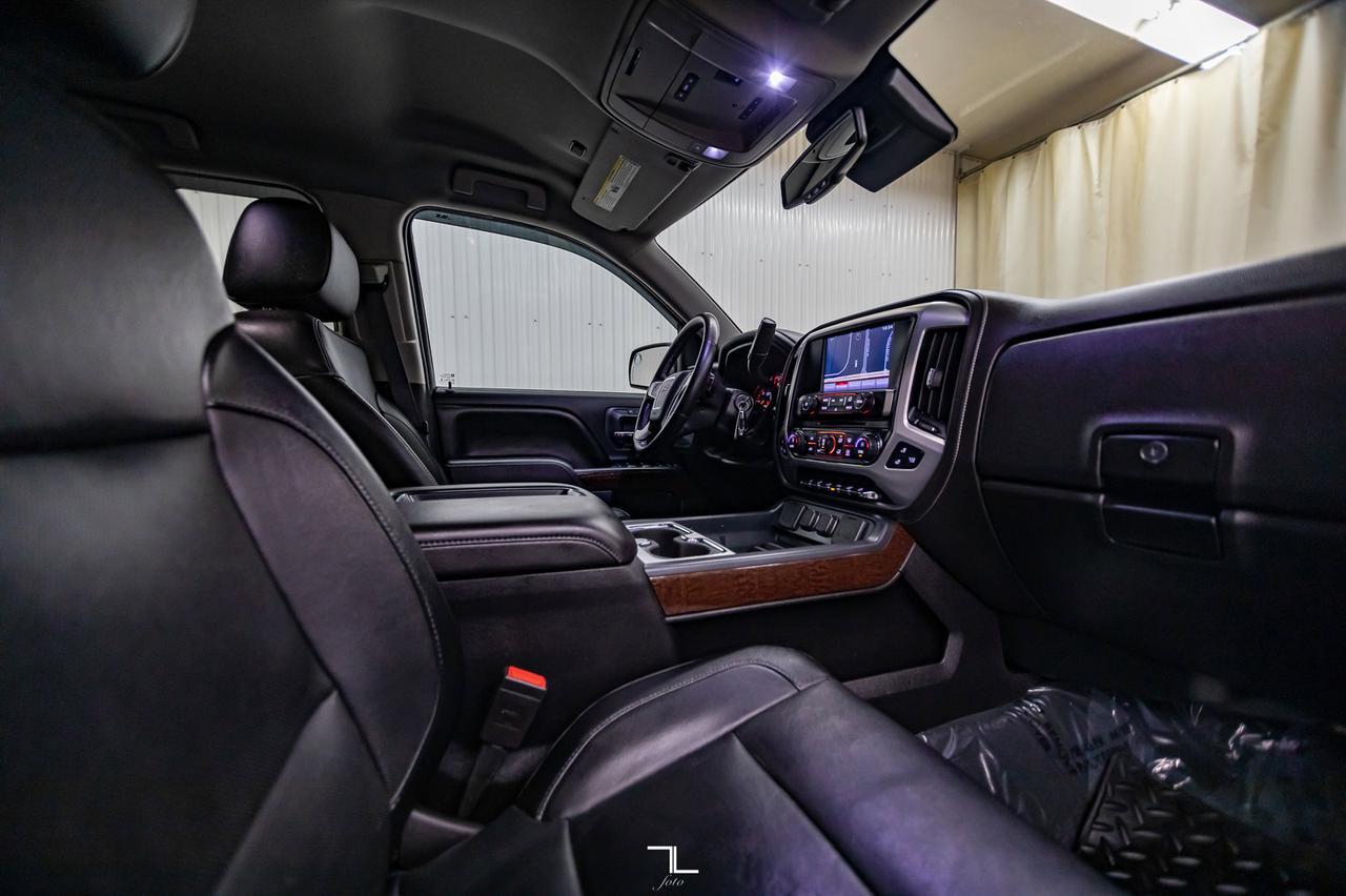 2015 GMC Sierra 1500 4x4 Crew Cab SLT Z71 Longbox Leather Nav BCam Red Deer AB