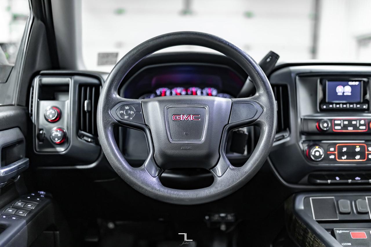 2015 GMC Sierra 1500 4x4 Double Cab SLE Red Deer AB