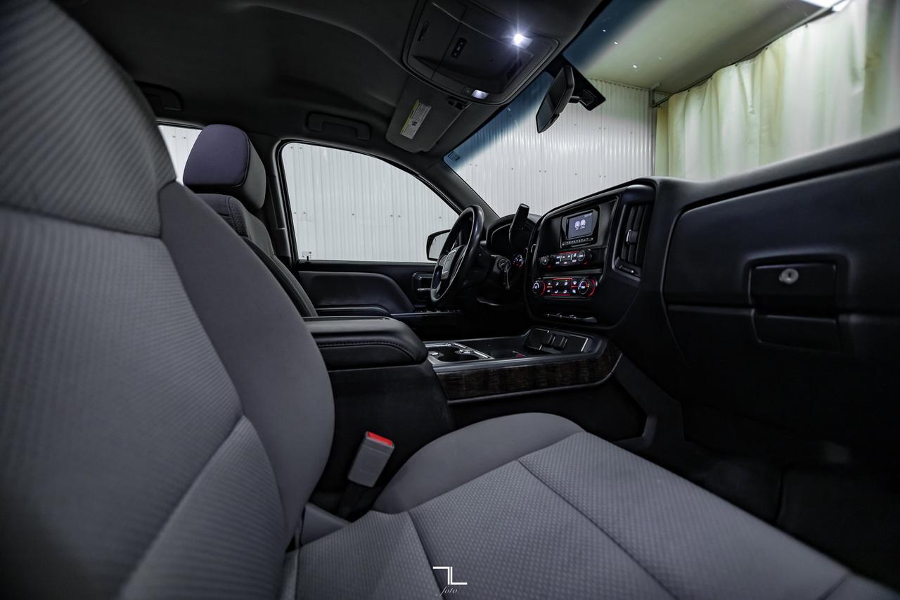 2015 GMC Sierra 1500 4x4 Double Cab SLE Red Deer AB