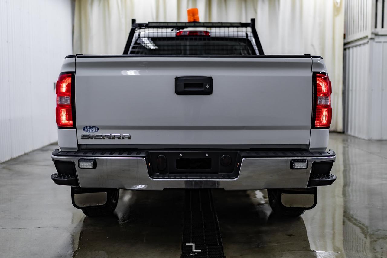 2015 GMC Sierra 1500 4x4 Double Cab SLE Red Deer AB