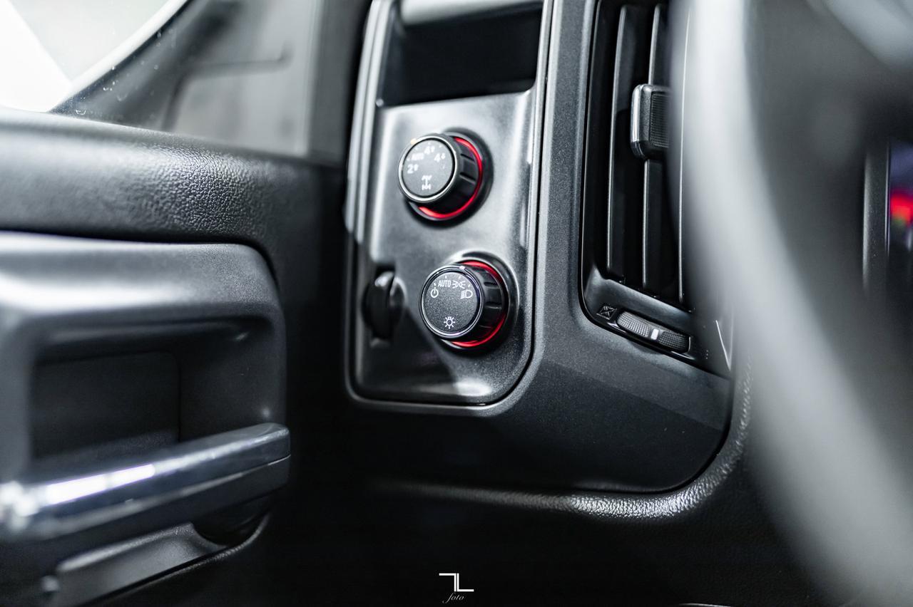 2015 GMC Sierra 1500 4x4 Double Cab SLE Red Deer AB