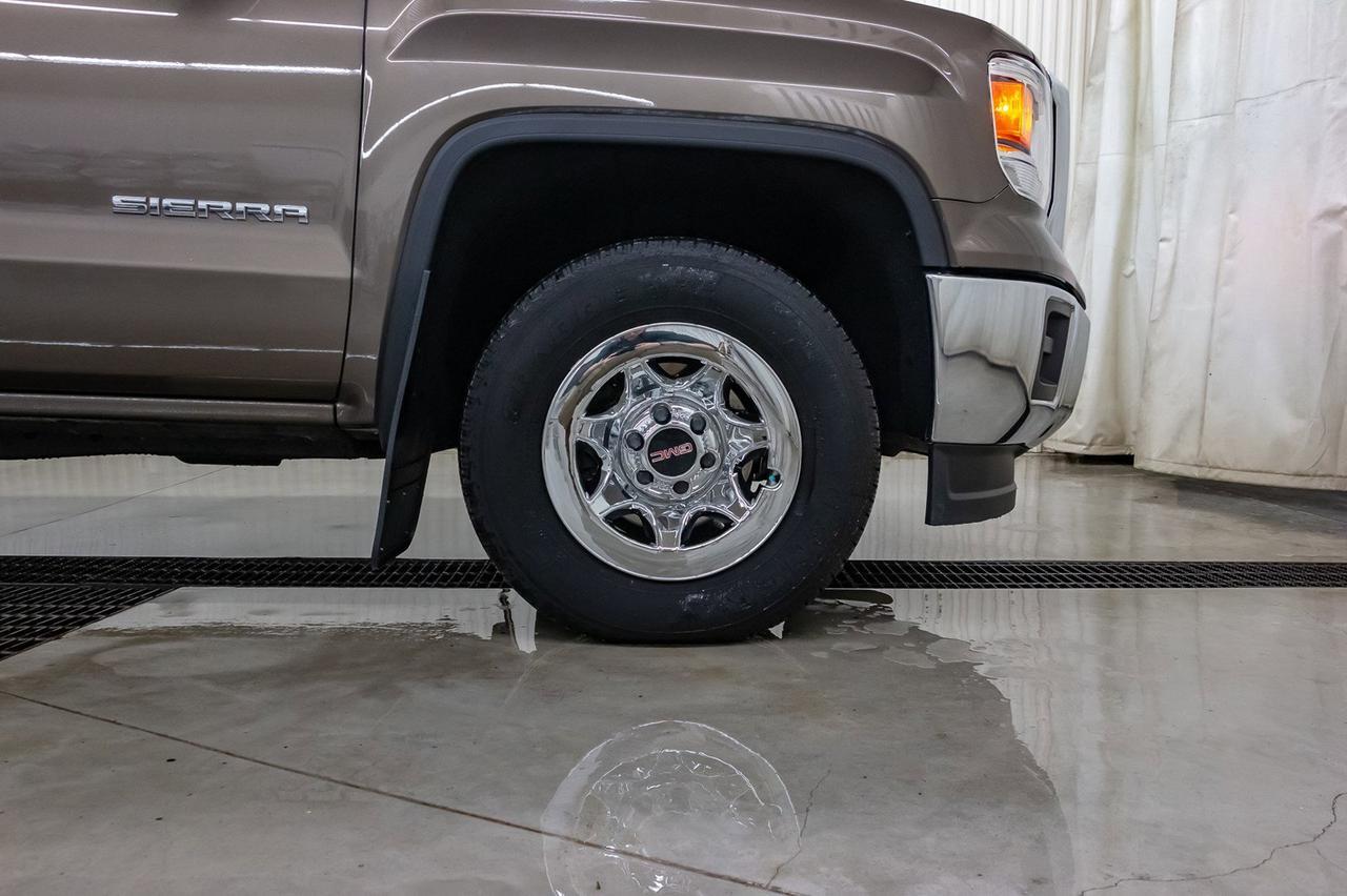 2015 GMC Sierra 1500 4x4 Double Cab SLE Red Deer AB