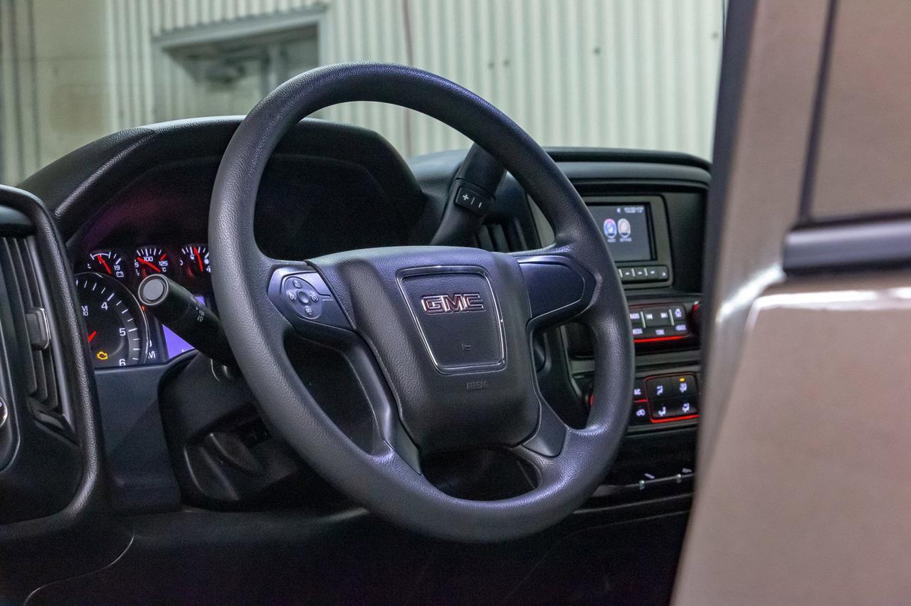 2015 GMC Sierra 1500 4x4 Double Cab SLE Red Deer AB