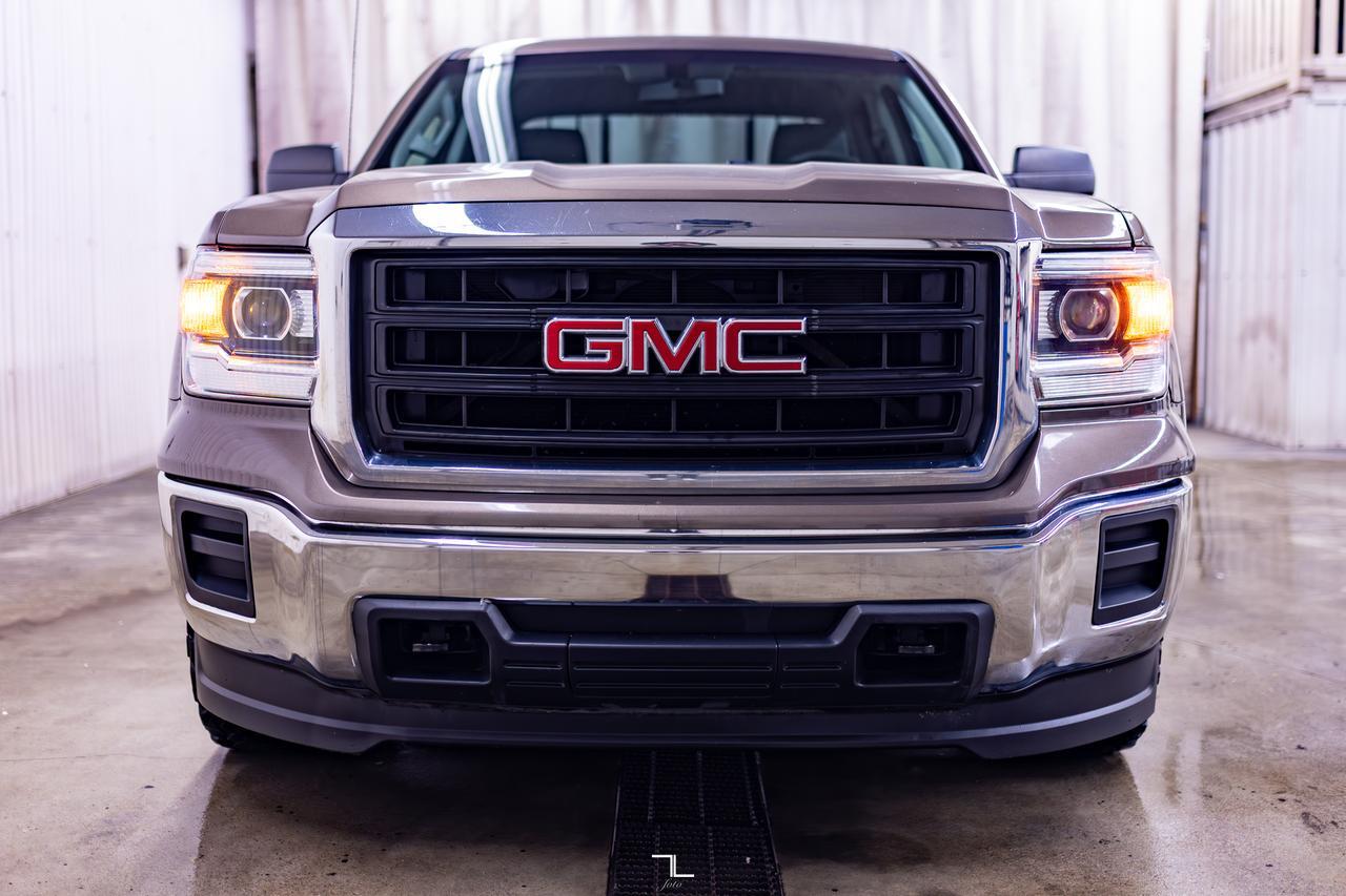 2015 GMC Sierra 1500 4x4 Double Cab SLE Red Deer AB