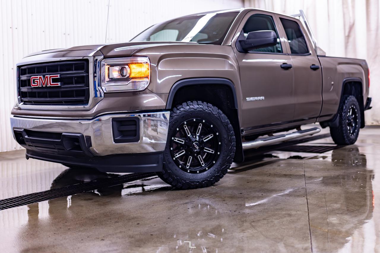 2015 GMC Sierra 1500 4x4 Double Cab SLE Red Deer AB