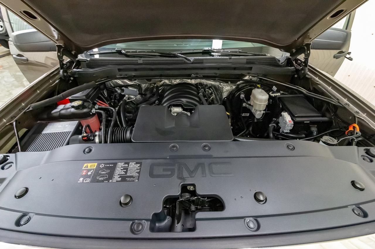 2015 GMC Sierra 1500 4x4 Double Cab SLE Red Deer AB