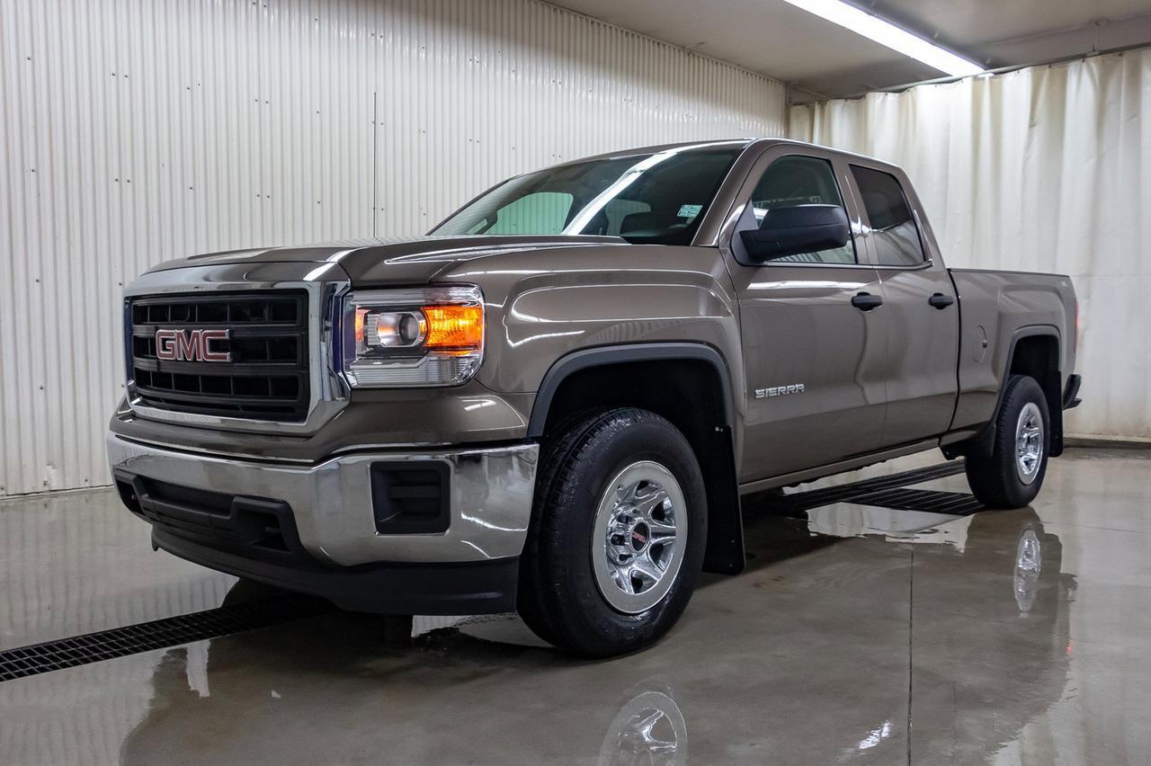 2015 GMC Sierra 1500 4x4 Double Cab SLE Red Deer AB