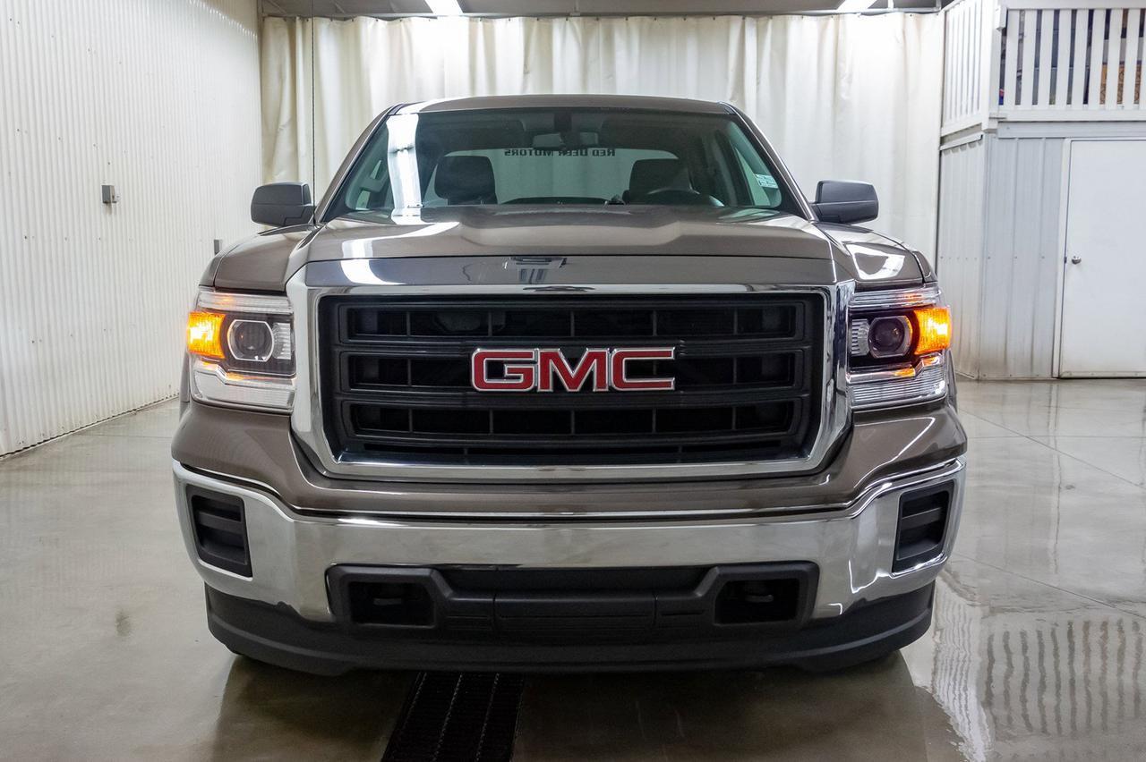 2015 GMC Sierra 1500 4x4 Double Cab SLE Red Deer AB